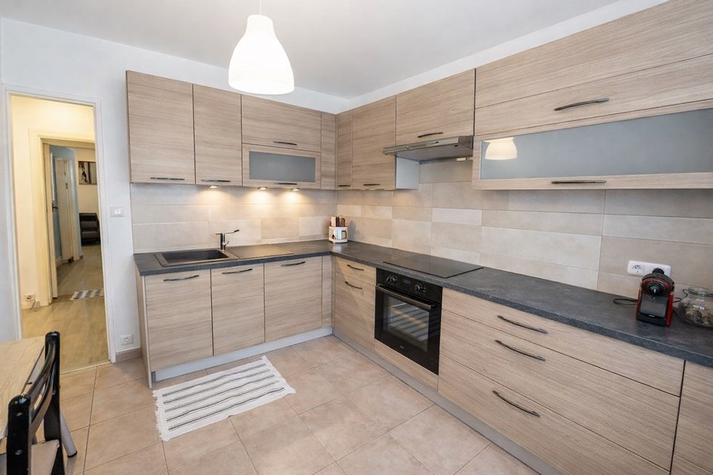 BREST - APPARTEMENT - 100 M2 - 5 PIECES photo 2