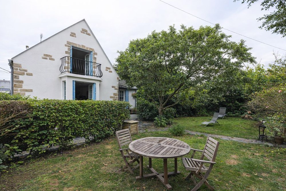 BREST - MAISON - 124 M2 - 6 PIECES