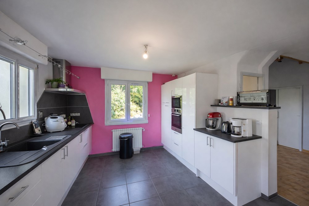 SAINT-THURIEN - MAISON - 217 M2 - 7 PIECES photo 3