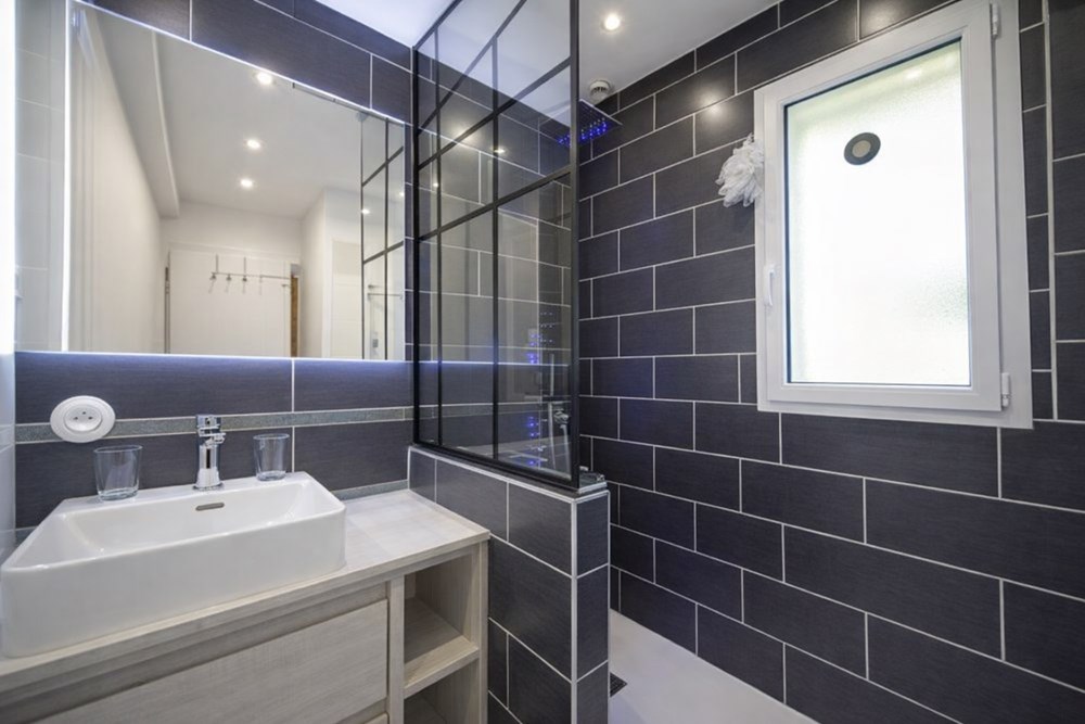 MAISON T7 - 120M² - TERRAIN 1310M² - AUCUN TRAVAUX - PRESTATIONS DE QUALITE - COUP DE COEUR photo 5