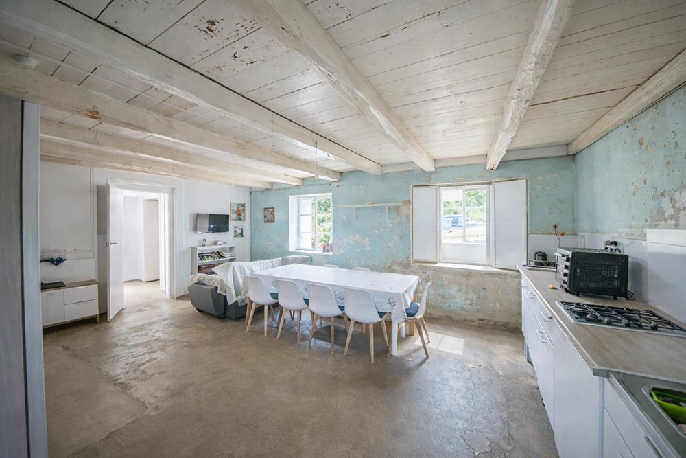 CORPS DE FERME - A RENOVER- PLUS DE 7600 M2 DE TERRAIN- ENTRE TERRE ET MER photo 2