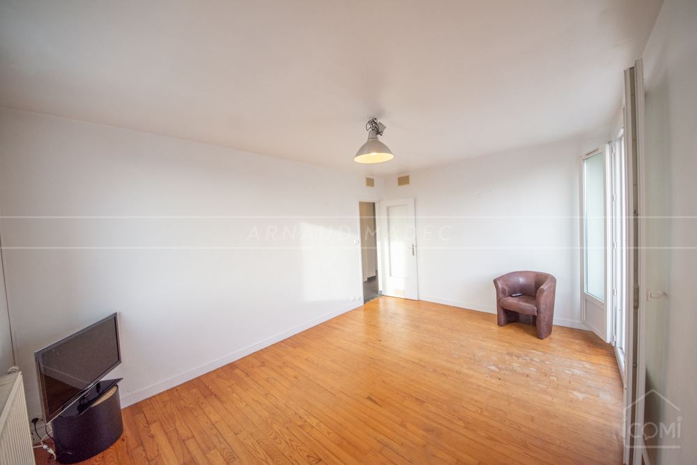APPARTEMENT T3 - DERNIER ETAGE - LUMINEUX - CALME - VUE DEGAGEE SUD ET OUEST SANS VIS A VIS photo 4