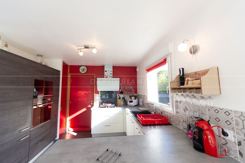 MAISON T6 105M² AVEC GARAGE SUR TERRAIN DE 500M² photo 3