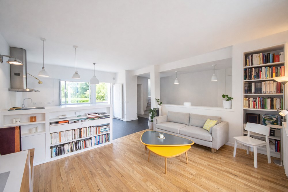 MAISON T6 - 4/5 CHAMBRES - TERRAIN 350M² - ESPACE VIE 40M² AVEC TERRASSE 20M² EXPO SUD - RARE photo 3