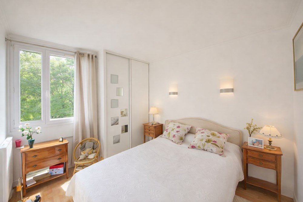 APPARTEMENT T4 - 2 CH - SUPERBE PIECE DE VIE EXPOSEE SUD OUEST AVEC BALCON ET VUE DEGAGEE - ASCENSEUR photo 5