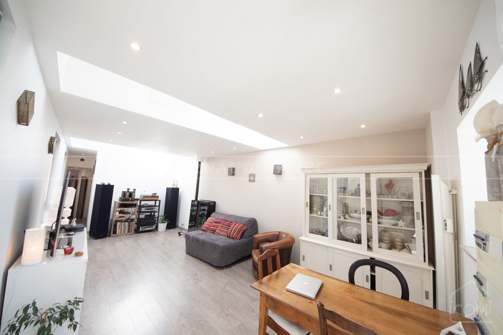 MAISON DIVISEE EN 3 APPARTEMENTS - 1 T3 AVEC JARDIN - 2 STUDIOS - TERRAIN CLOS ARBORE - CALME - CHARME - COUP DE COEUR photo 4