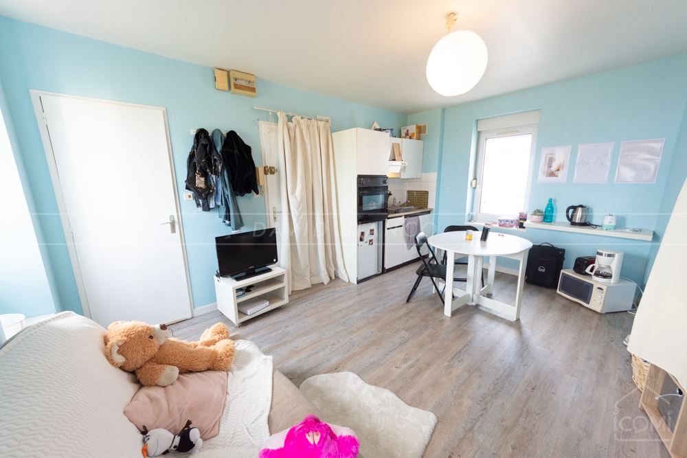 APPARTEMENT T1 23M² VUE MER DERNIER ETAGE LOUE photo 4