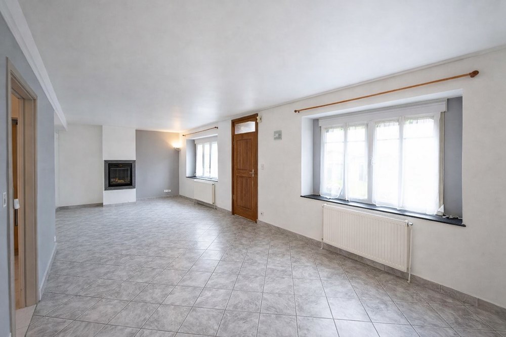 MAISON T7 DE 180 M² - 6/8 CH - TRES FORT POTENTIEL INVESTISSEURS photo 3