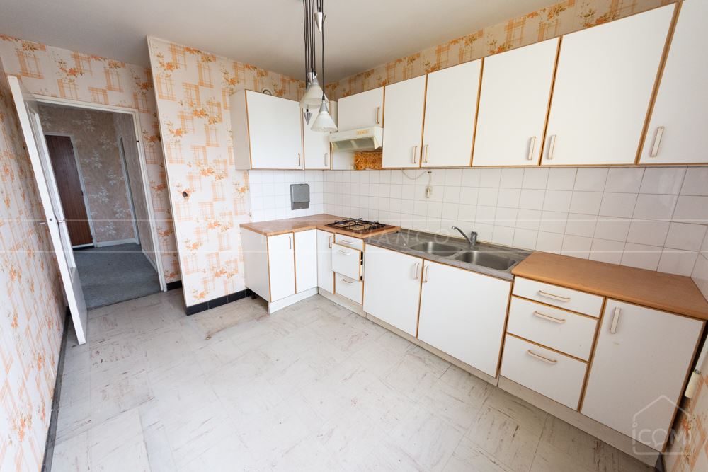 APPARTEMENT T5 108M² AVEC CAVE, BALCONS ET ASCENSEUR photo 2