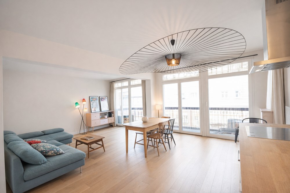 APPARTEMENT T4 - 3 CHAMBRES DERNIER ETAGE - GARAGE - BALCON - ASCENSEUR - PIECE DE VIE 30M² - RARE
