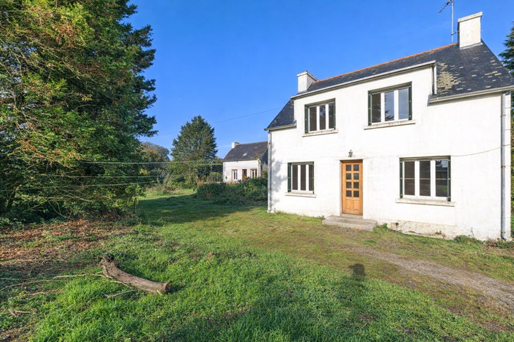2 MAISONS + TERRES AGRICOLES - TRES GRAND POTENTIEL - PROCHE VOIE VERTE ET RN 164 - A RENOVER photo 2