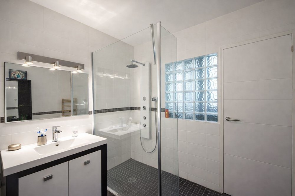 BREST - APPARTEMENT - 82 M2 - 4 PIECES photo 4