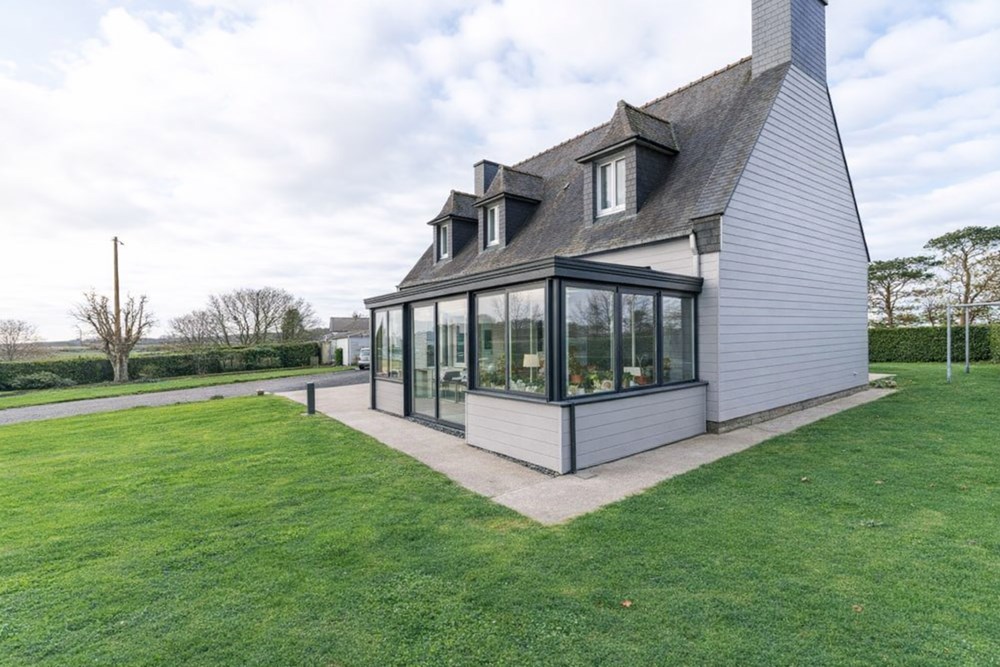 MAISON 180 M² - 6 CHAMBRES - VERANDA LUMINEUSE - BELLE EXPOSITION - VUE MER - 500 M DES PLAGES