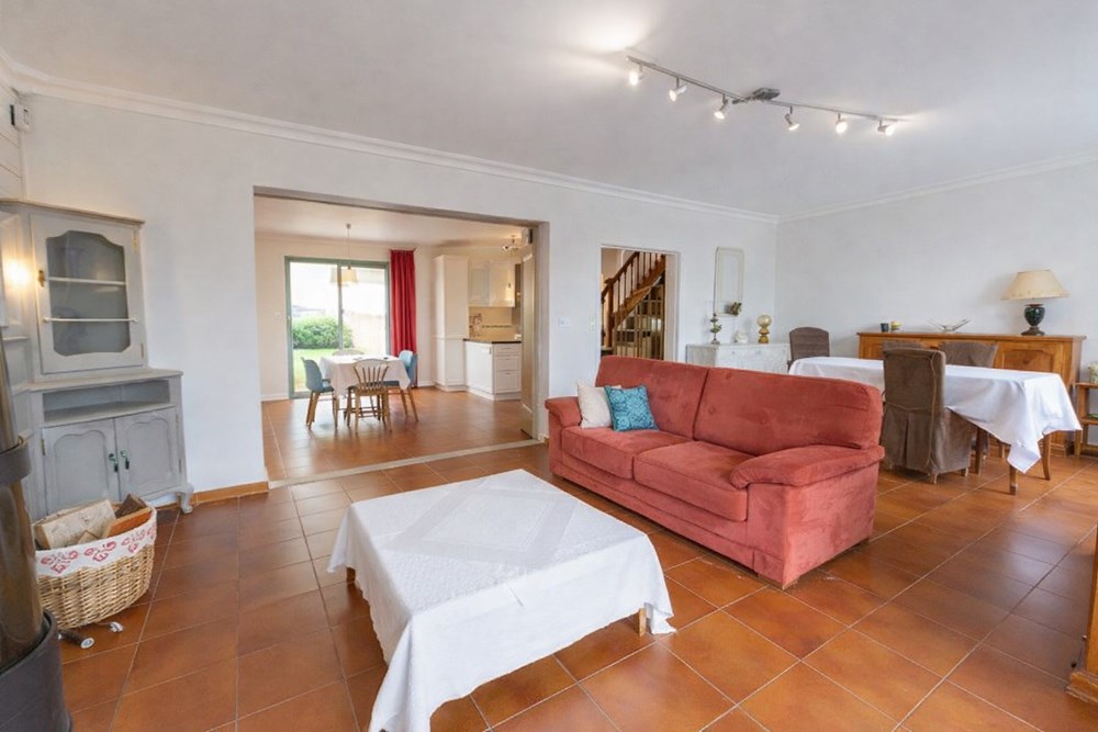 MAISON 180 M² - 6 CHAMBRES - VERANDA LUMINEUSE - BELLE EXPOSITION - VUE MER - 500 M DES PLAGES photo 3