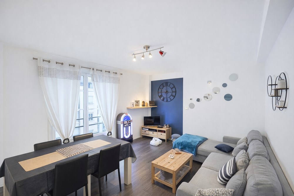 APPARTEMENT 53M² - PETIT PARIS - CALME - RENOVER