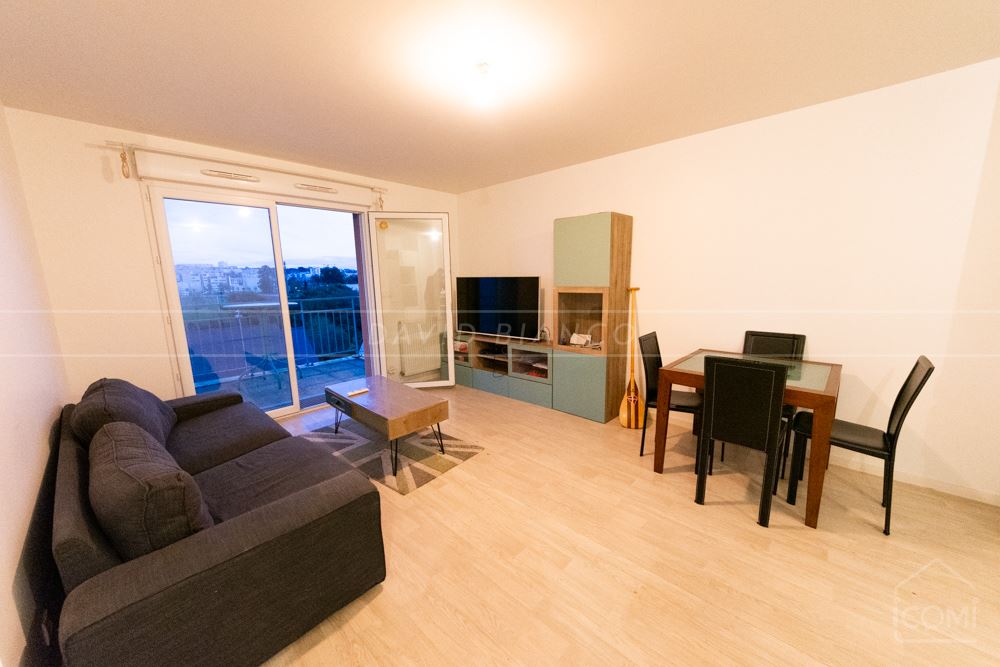 APPARTEMENT T3 65M² AVEC BALCON, ASCENSEUR, CAVE ET PARKING PRIVE SECURISE
