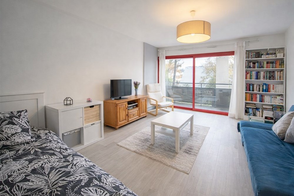 APPARTEMENT T1 40M² LOUE AVEC BALCON ET PARKING LIBRE DANS LA RESIDENCE photo 4