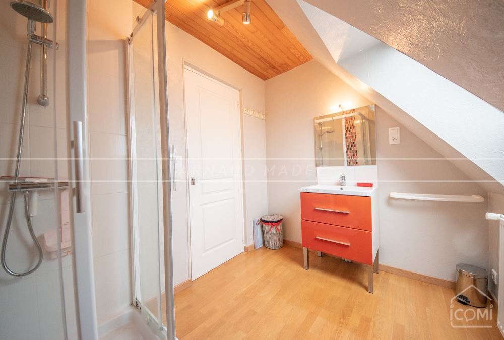 MAISON 5/6 CHAMBRES - 200 M2 - ENVIRONNEMENT D'EXCEPTION - COUP DE COEUR - VUE MER - EXPOSITION SUD OUEST photo 3