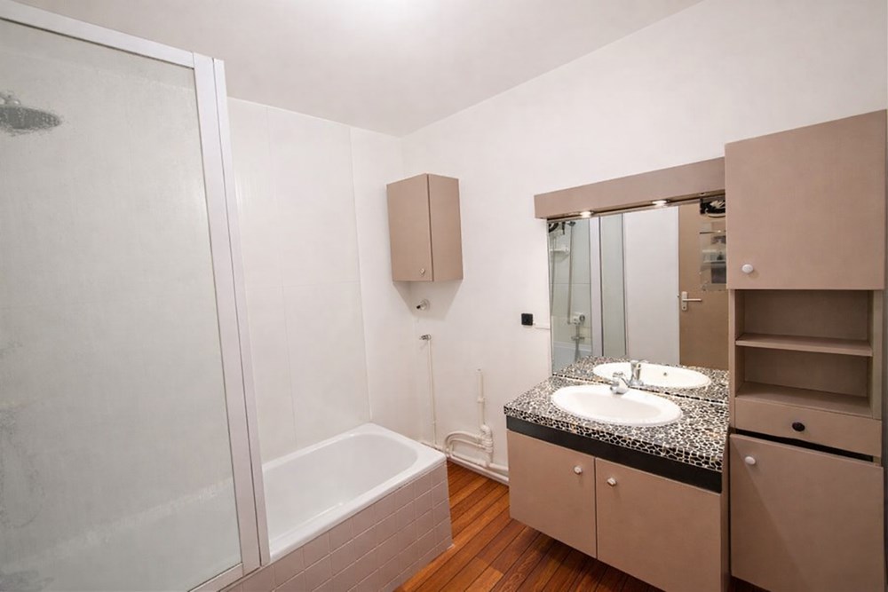 APPARTEMENT T3 - ASCENSEUR - VERDURE - ACCES PMR - CALME - AUCUNS TRAVAUX - DALLE BETON photo 5