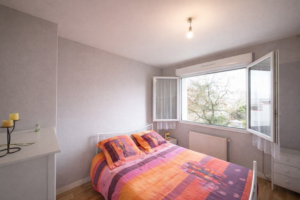 BREST RIVE DROITE - APPARTEMENT DE 68M² - 3 CHAMBRES - BALCON ET CAVE photo 4