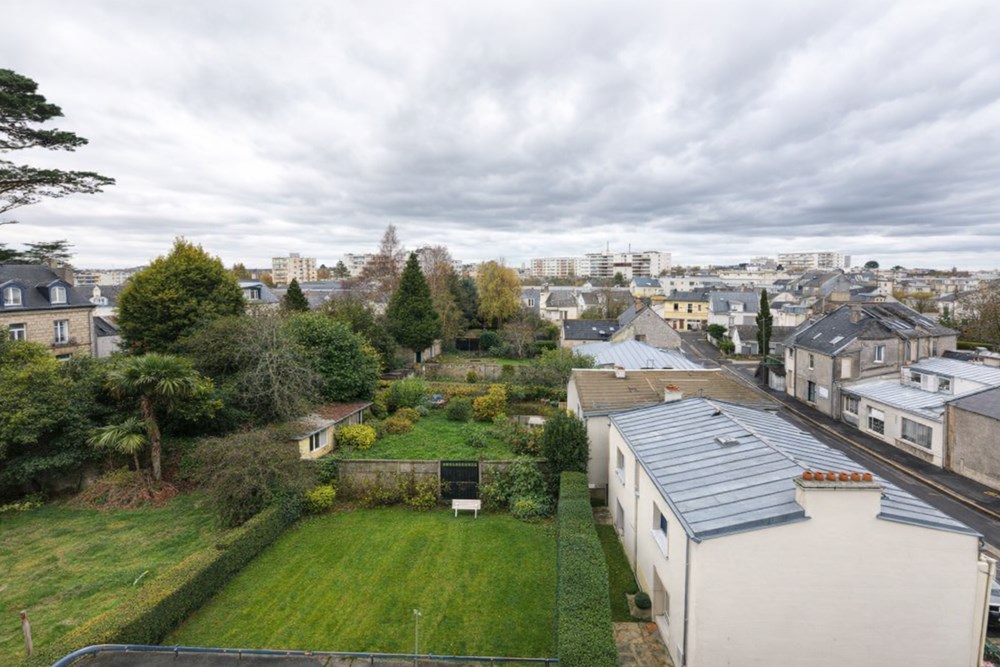 APPARTEMENT T3 DERNIER ETAGE DE 51M² VUE MER AVEC JARDIN COLLECTIF ET LOCATAIRE EN PLACE photo 5