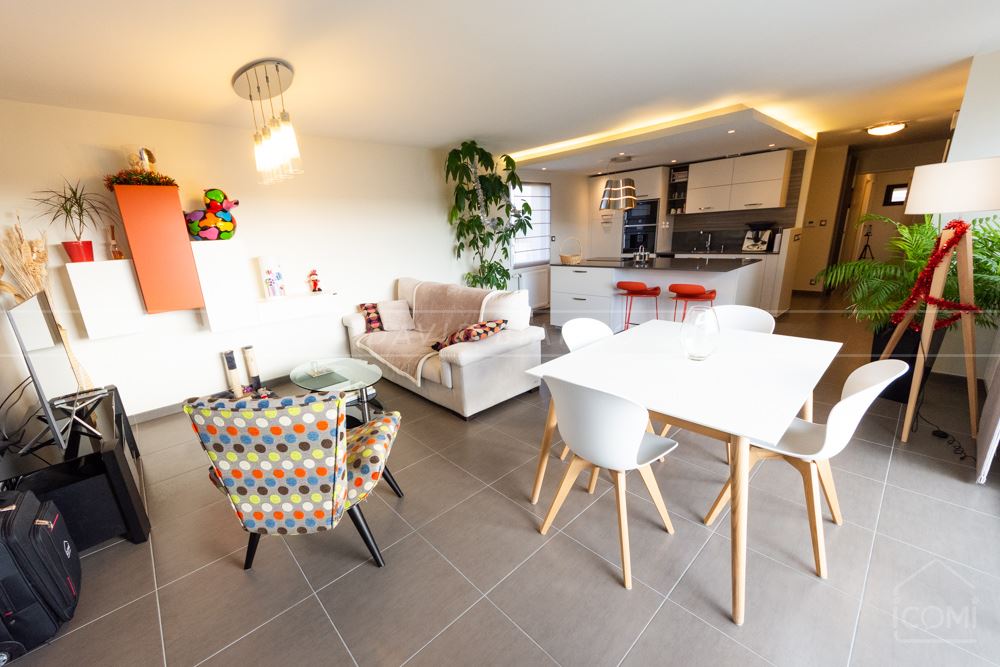 APPARTEMENT T4 85M² DERNIER ETAGE VUE MER AVEC GRANDE TERRASSE ET PARKING PRIVEE DANS UN IMMEUBLE NEUF photo 3