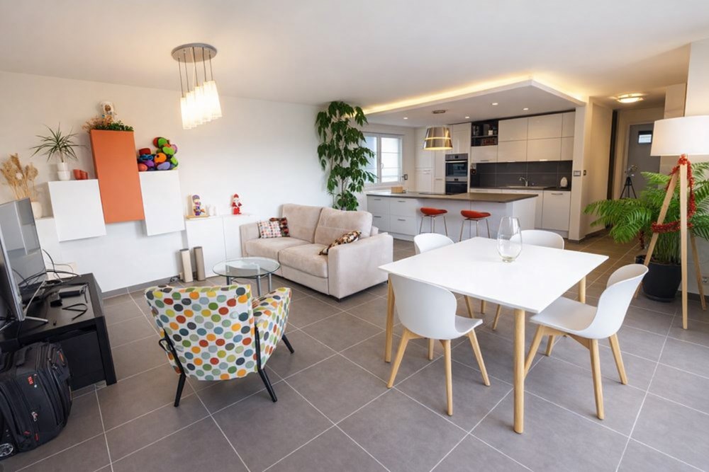 APPARTEMENT T4 85M² DERNIER ETAGE VUE MER AVEC GRANDE TERRASSE ET PARKING PRIVEE DANS UN IMMEUBLE NEUF photo 4
