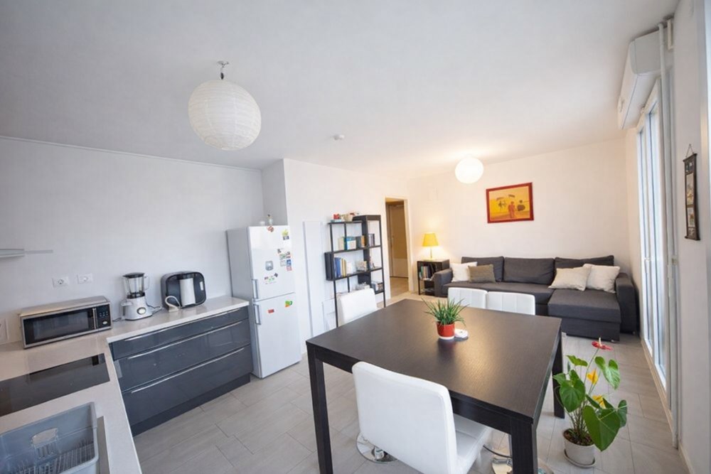 BREST - APPARTEMENT - 51 M2 - 2 PIECES photo 2