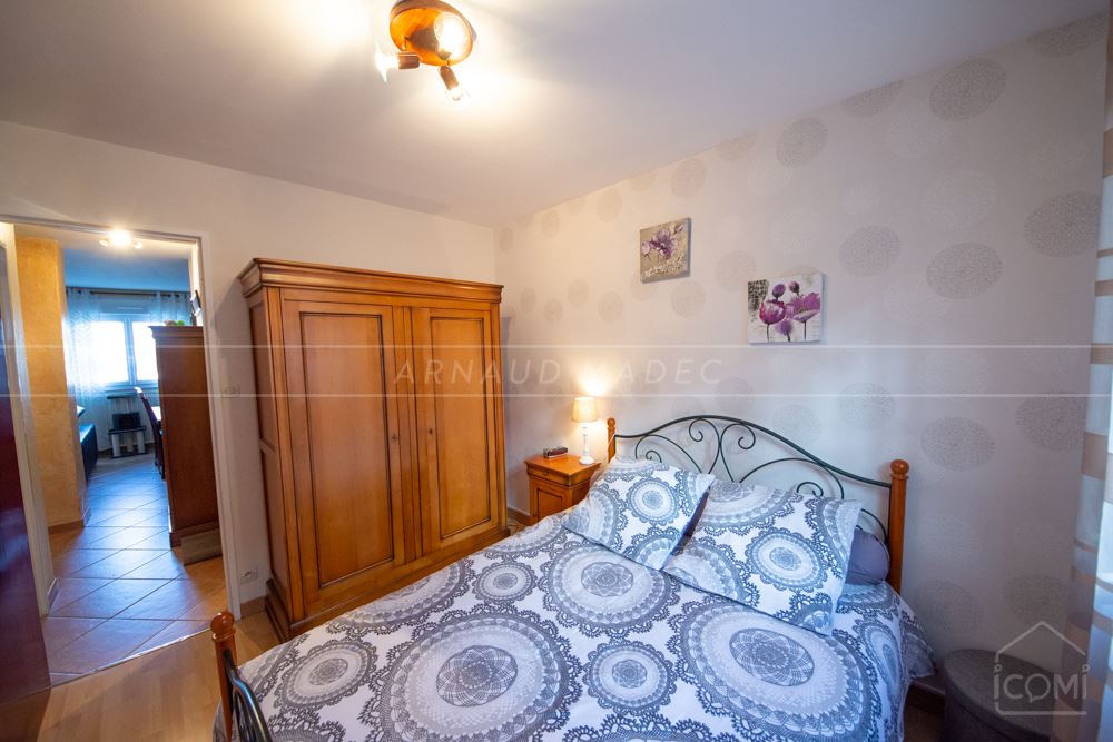 APPARTEMENT T3 - EXCEPTIONNELLE PIECE DE VIE DE +40M² - CALME - LUMINEUX - PROCHE CENTRE VILLE photo 4