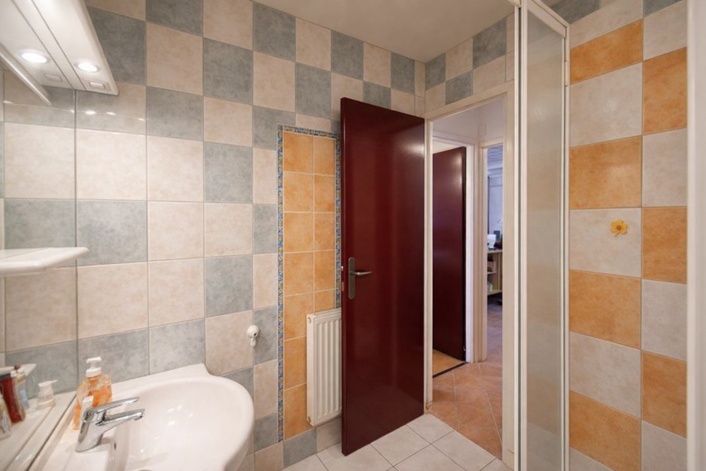 APPARTEMENT T3 - EXCEPTIONNELLE PIECE DE VIE DE +40M² - CALME - LUMINEUX - PROCHE CENTRE VILLE photo 5