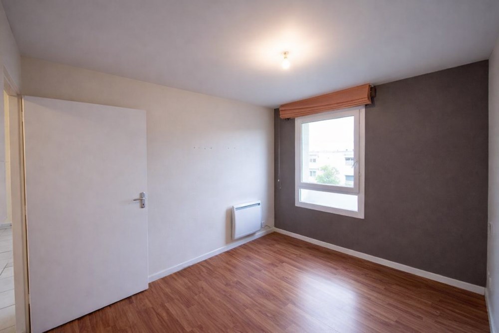 APPARTEMENT T2 DE 47M² - QUARTIER RECHERCHE - A VOIR TRES VITE photo 4