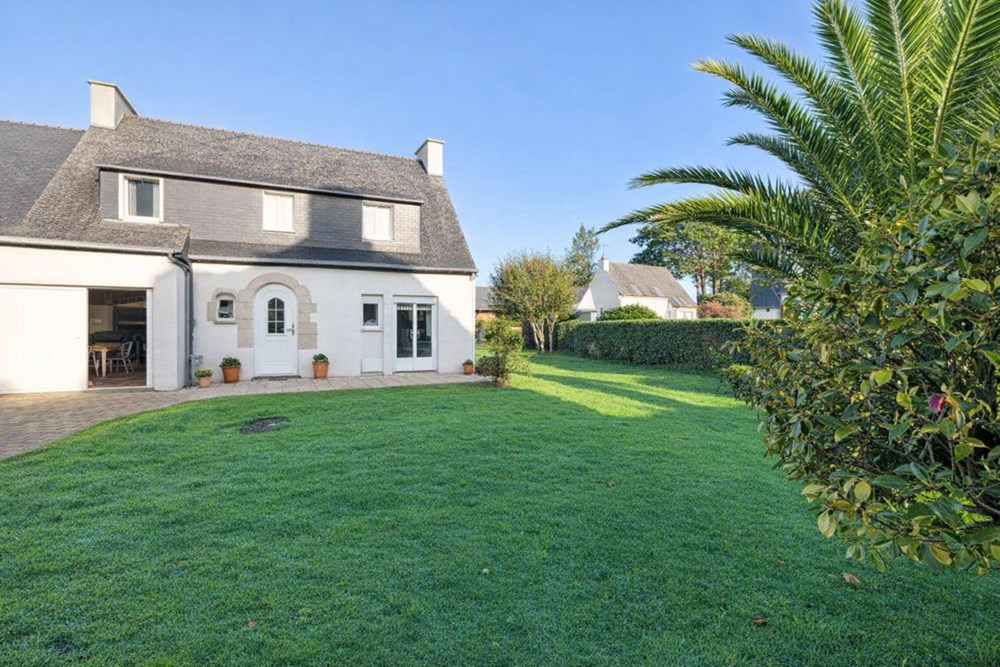 BREST - MAISON - 137 M2 - 8 PIECES