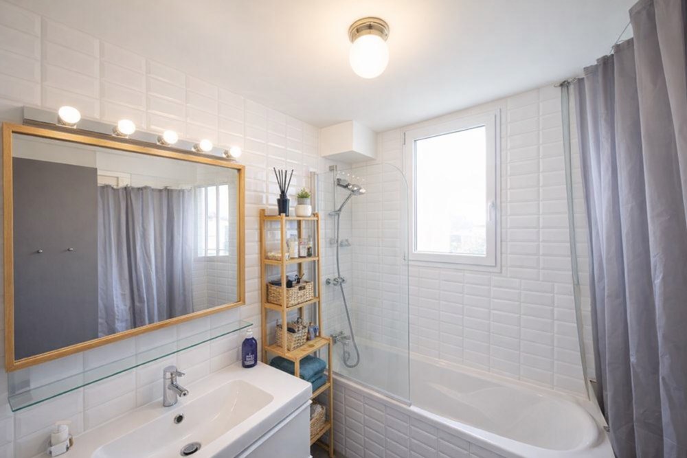 APPARTEMENT T4 - PIECE DE VIE 35M² - 2 CHAMBRES - DALLE BETON - RENOVATION DE QUALITE - PROXIMITE CENTRE VILLE photo 5