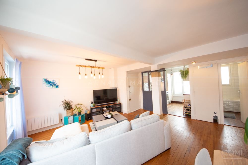 APPARTEMENT T4 - PIECE DE VIE 35M² - 2 CHAMBRES - DALLE BETON - RENOVATION DE QUALITE - PROXIMITE CENTRE VILLE photo 5