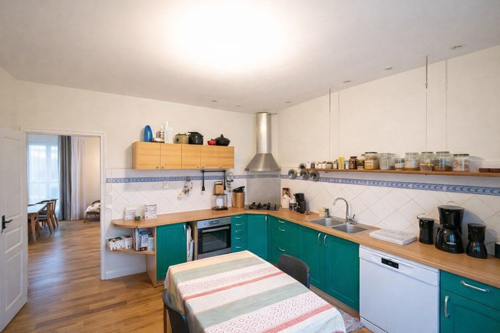 TRES BELLE MAISON T5 DE 130 M² - 4 CHAMBRES - JARDIN DE 370 M² - A VOIR RAPIDEMENT photo 4