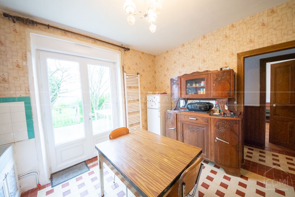MAISON T7 DES ANNEES 50 - 5/6 CHAMBRES - TERRAIN 2000M² - RARE photo 2