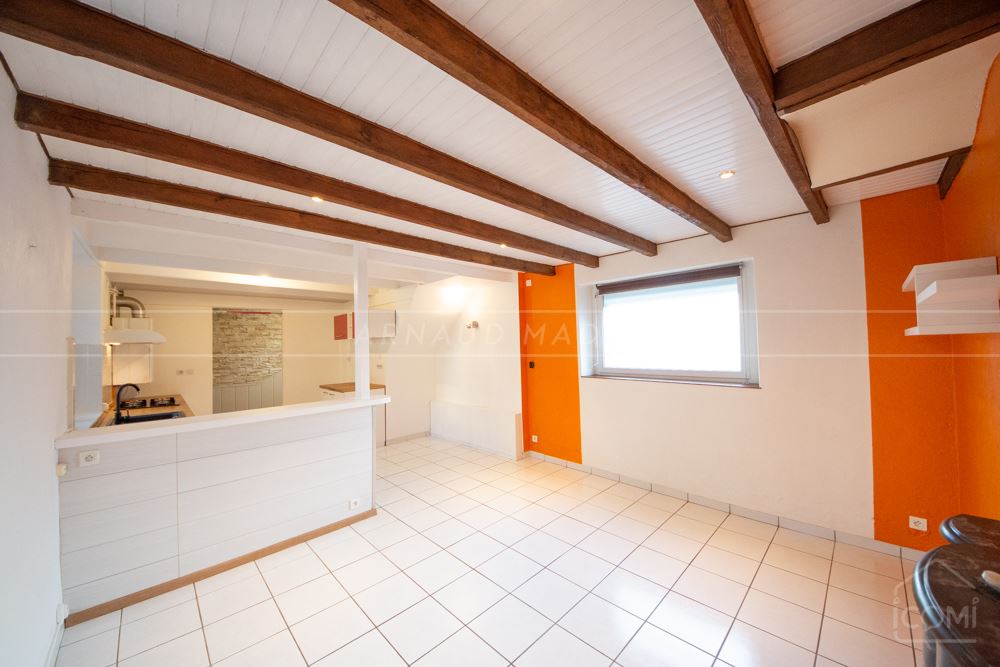 MAISON T4 DES ANNEES 20 - BEL ESPACE DE VIE - 2 CHAMBRES - CALME - CHARME photo 2