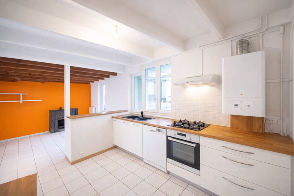 MAISON T4 DES ANNEES 20 - BEL ESPACE DE VIE - 2 CHAMBRES - CALME - CHARME photo 3