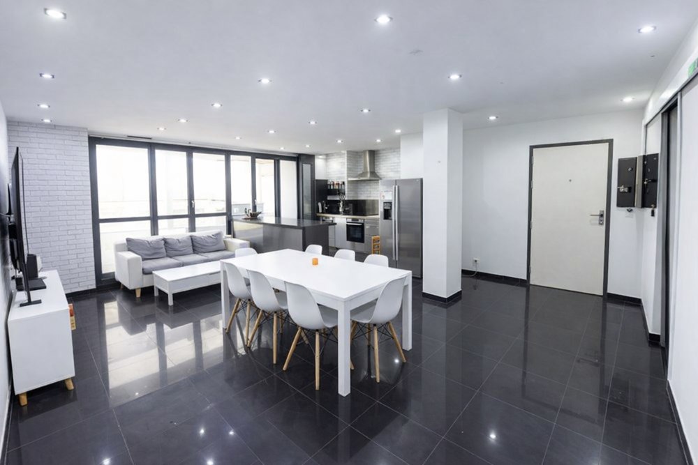 BREST - APPARTEMENT - 82 M2 - 4 PIECES
