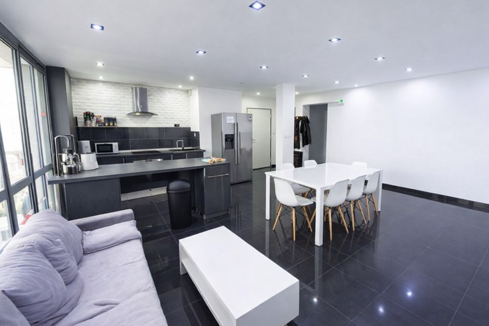 BREST - APPARTEMENT - 82 M2 - 4 PIECES photo 3