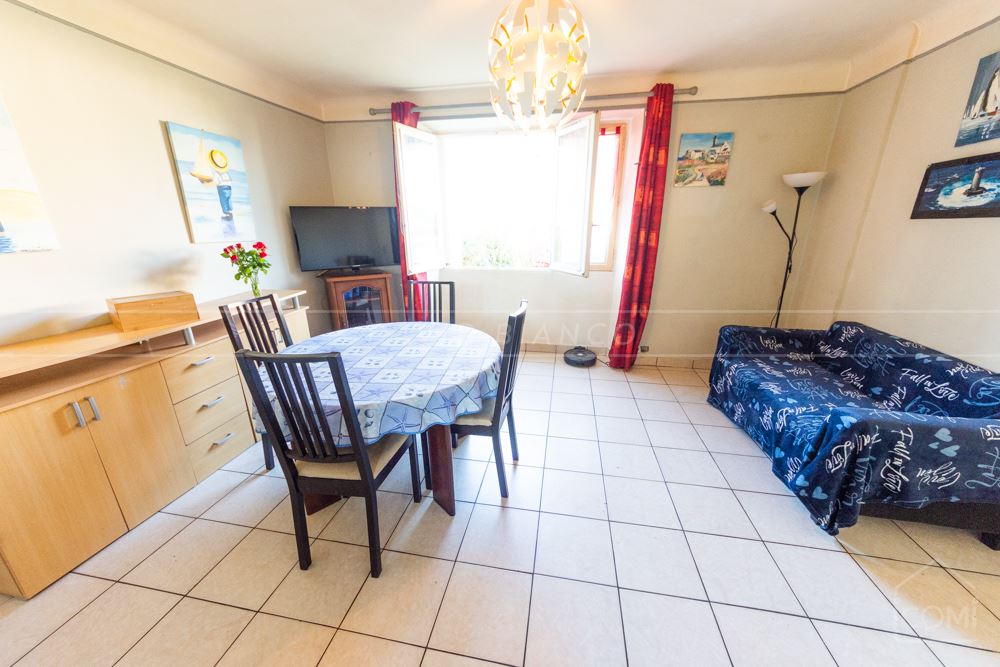 MAISON T7 125M² AVEC GARAGE SUR TERRAIN DE 375M²