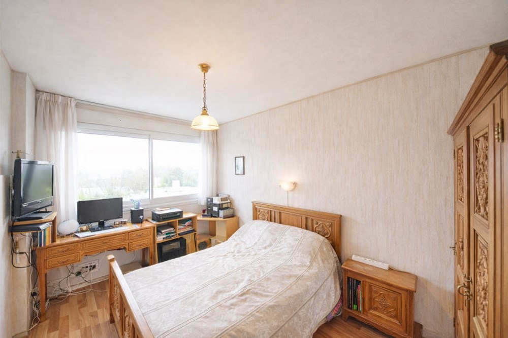 APPARTEMENT T5 89 M2 - 3 CHAMBRES - CAVE - 2E ETAGE - BALCON - SITUATION IDEALE photo 4