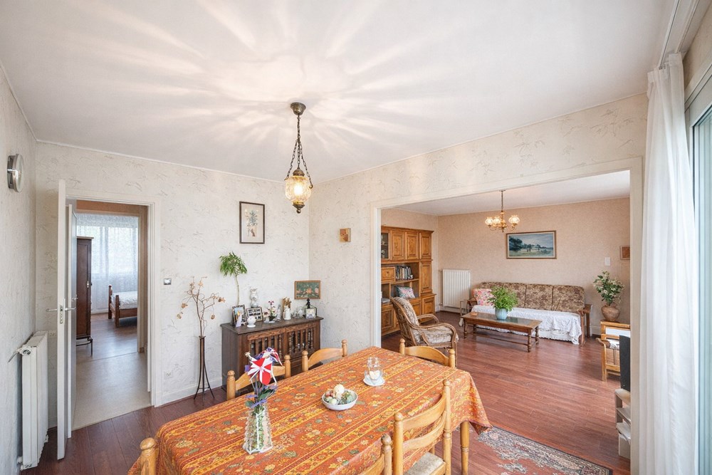 APPARTEMENT T5 89 M2 - 3 CHAMBRES - CAVE - 2E ETAGE - BALCON - SITUATION IDEALE