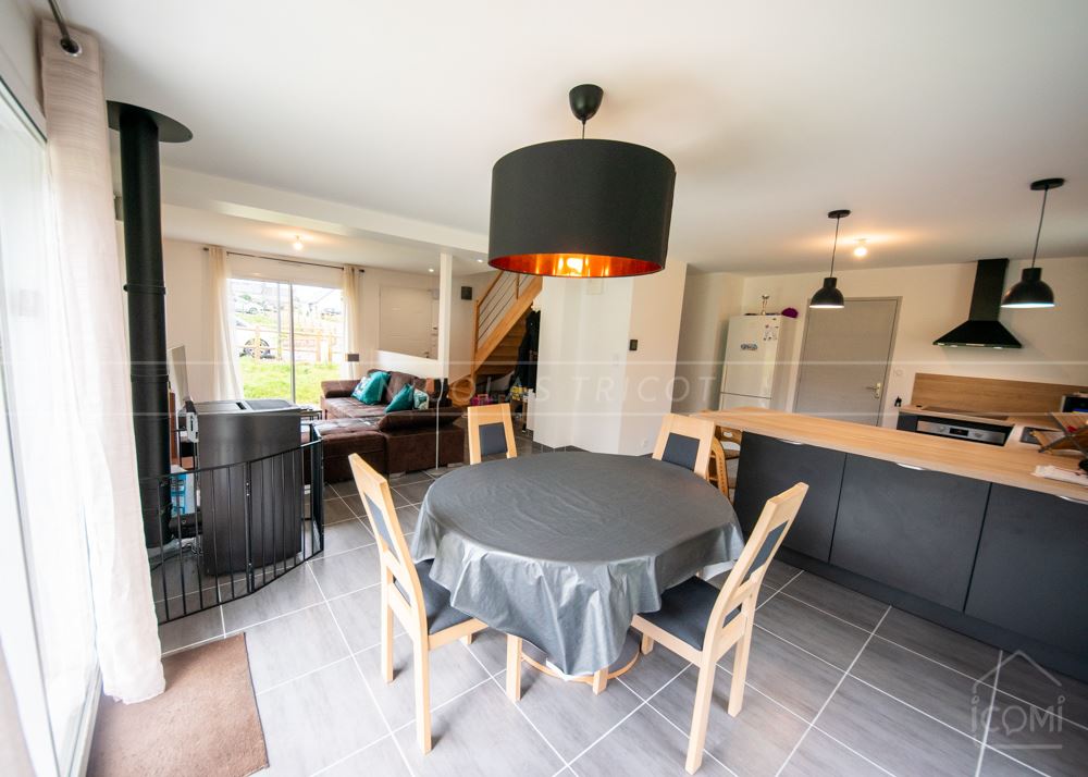 MAISON T5- 4 CHAMBRES - TERRAIN 465 M² - CALME - ANNEE 2020 - A VOIR ABSOLUMENT photo 2