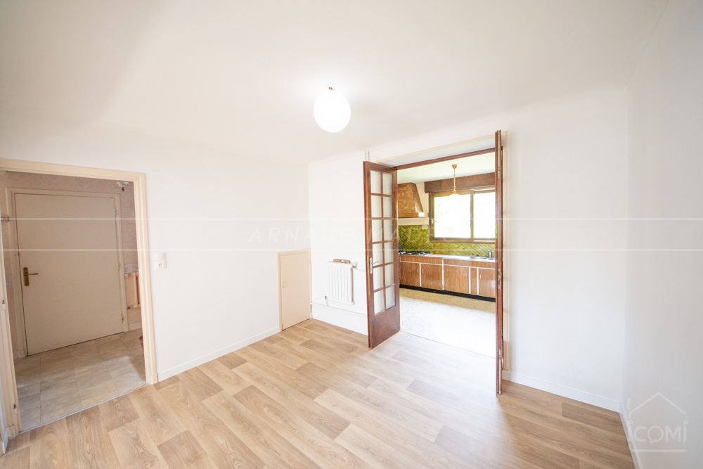 MAISON 4/6 CHAMBRES - GARAGE - PIECE DE VIE DE 40M² - 1ERE MAIN - RARE photo 3