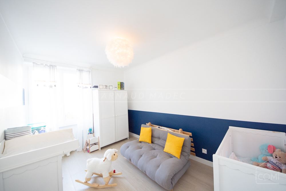 APPARTEMENT T5 - 3 CHAMBRES - PIECE DE VIE TRIPLE - RENOVATION RECENTE - DALLE BETON - RARE - COUP DE COEUR photo 5
