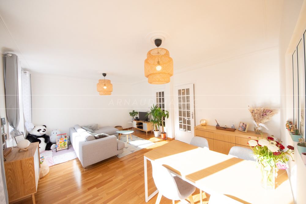 APPARTEMENT T5 - 3 CHAMBRES - PIECE DE VIE TRIPLE - RENOVATION RECENTE - DALLE BETON - RARE - COUP DE COEUR