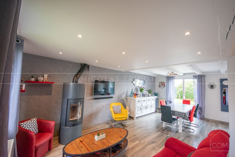MAISON 127 M² - 4 CHAMBRES - SUR SOUS-SOL - TERRAIN PLUS 500 M² - PROXIMITE CENTRE-VILLE photo 3