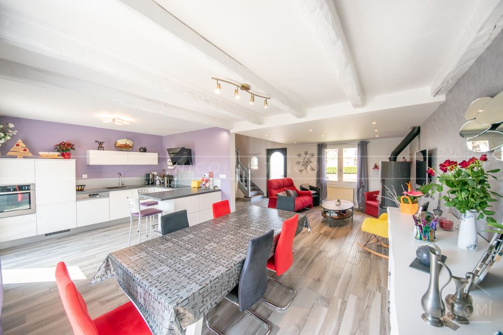 MAISON 127 M² - 4 CHAMBRES - SUR SOUS-SOL - TERRAIN PLUS 500 M² - PROXIMITE CENTRE-VILLE photo 4