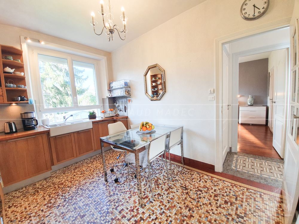 MAISON DES ANNEES 30 - 4/5 CHAMBRES - CHARME - AUTHENTICITE - COUP DE COEUR - CALME photo 5
